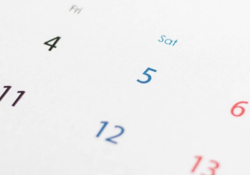 土曜日(9:00~12:00)も診療します。平日お忙しい方もお気軽にご相談ください。